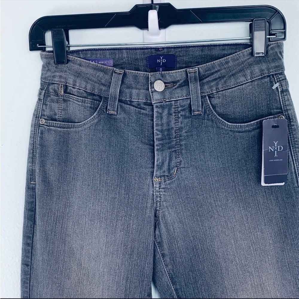 NYDJ Clarissa Grey Wash Jeans Size 0 NWT - Picture 2 of 6